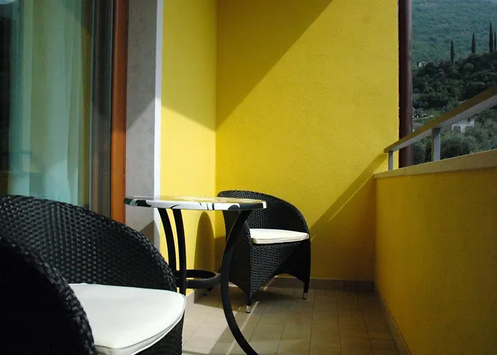Hotel Vacanze 2000 - Adults Only