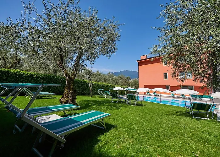 Hotel Vacanze 2000 - Adults Only